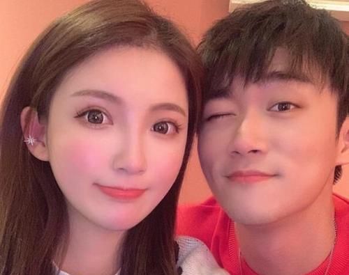 不求人和汤圆竟因一条狗而决裂得知真相的网友感叹晚玉是真爱