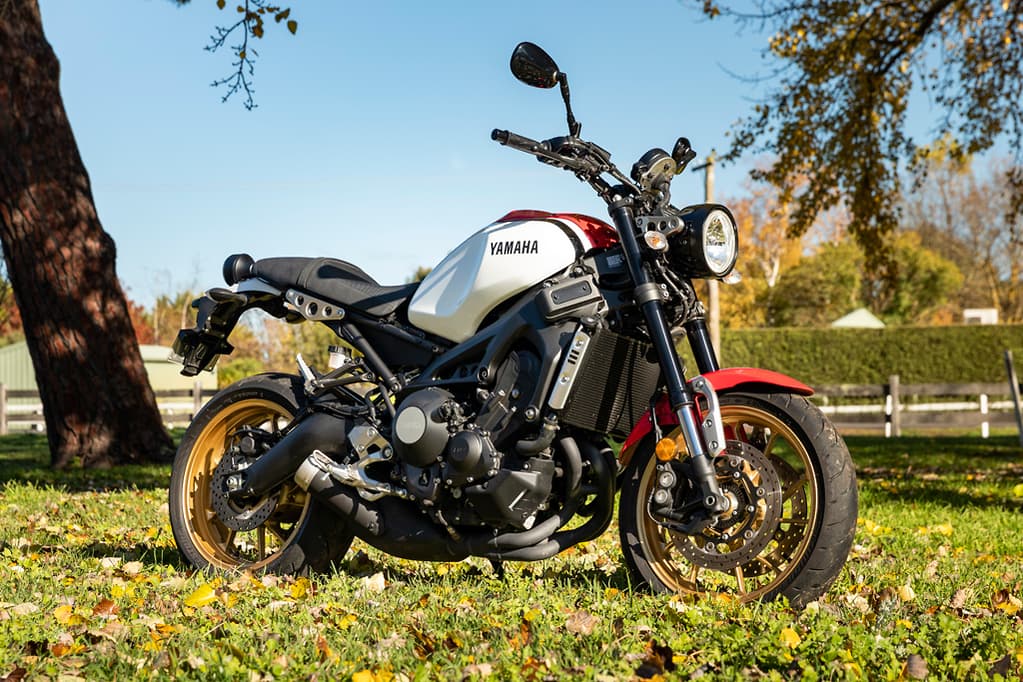 操控灵活性价比高 2020款雅马哈xsr900外媒测评