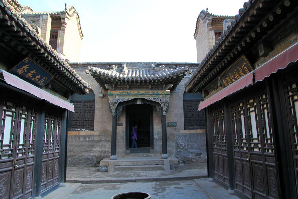 集宋,元,明,清之法式,汇江南华北之大成,山西古民居乔家大院