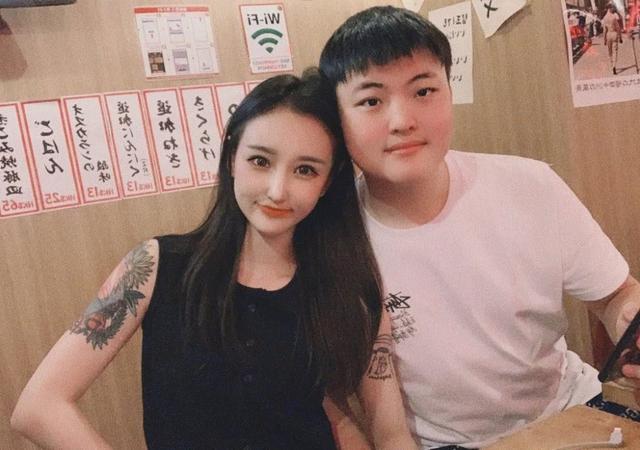 rng让人心疼:uzi去向不明,小虎与女友分手,uzi女友发文安慰