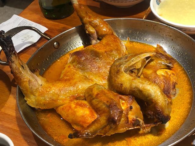 夜市,花9块钱喝100瓶啤酒,吃六个大腰子|曼哈顿|腰子|夜市_新浪新闻