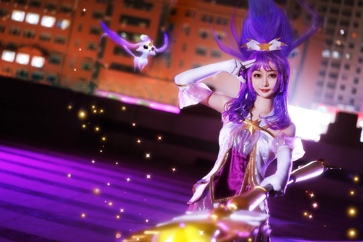 太顶了吧!软妹cos风女,这就是传说中的998?