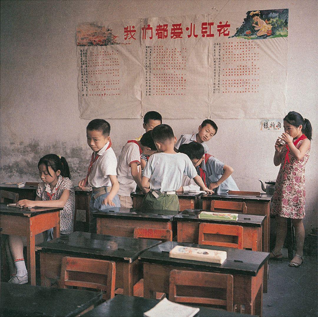 70年代小学教室图片图片