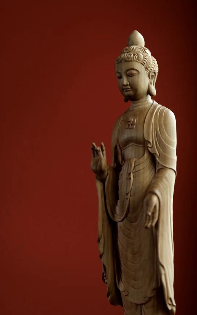 老山檀香阿弥陀佛佛像雕刻艺术