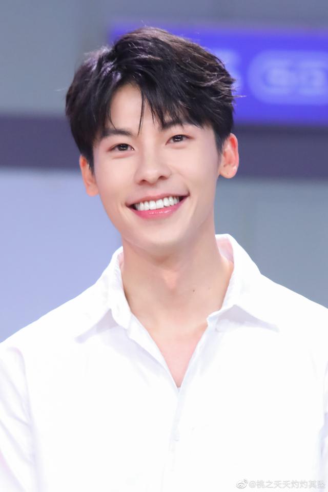 许光汉内地首秀的路人缘,被谢娜败光!《大本营》没落是有原因的