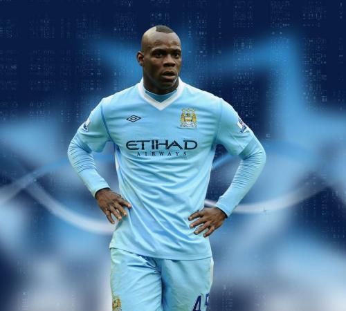 他还是从前那个少年没有一丝丝改变巴神用行动告诉你