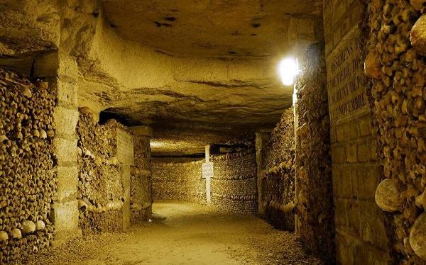 地下一万米会有什么东西?从地面到地底,一探究竟!