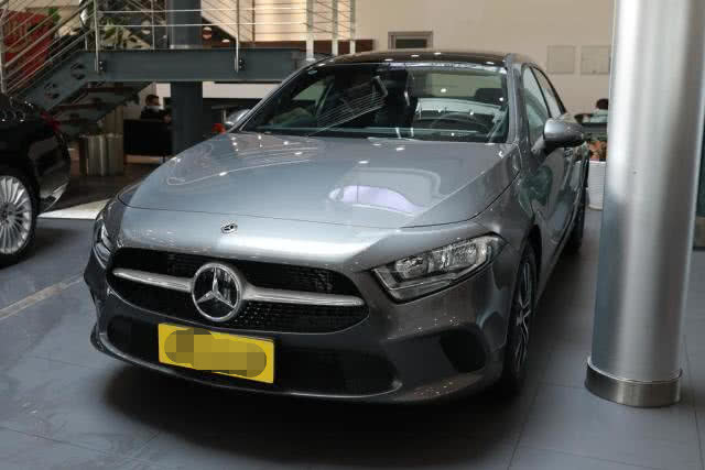 入门级bba30万预算买奔驰a一系和a3不好吗