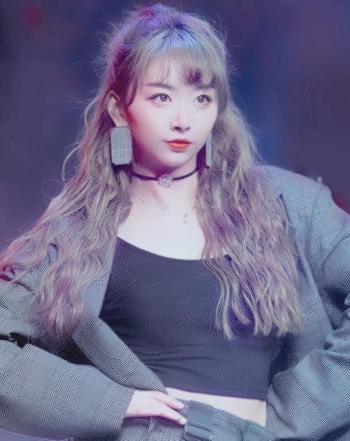 连吴昕都迷住了,是在为成团出道做准备|女团|吴昕|发型_新浪新闻