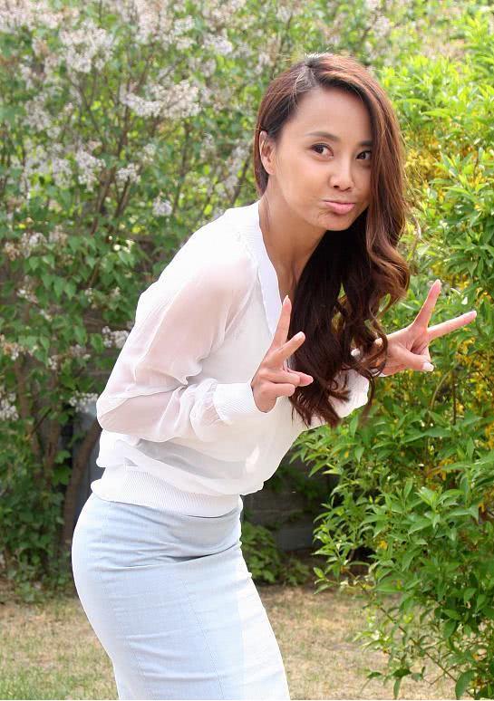 她是吴奇隆前妻,二婚嫁给老外,如今美的仍让人心动|马雅舒|吴奇隆