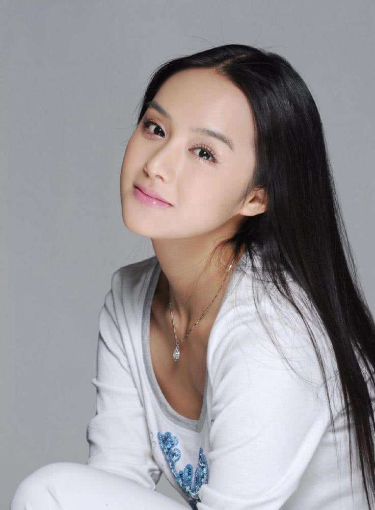 最红时嫁给外卖小哥,把丈夫培养成双料影帝|饶敏莉|春晚|富大龙_新浪