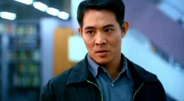 鲁豫问李连杰的爷爷是谁李连杰说出来怕你们不播