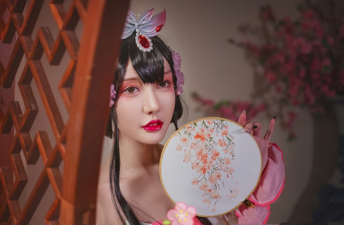 王者荣耀绝美cos甄姬游园惊梦实力演绎回眸一笑百媚生