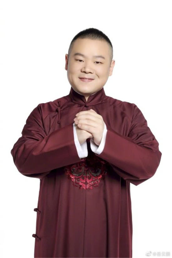 岳云鹏儿童节晒儿时老照片,自爆亮点被赞机智,一分裤的梗被刷屏