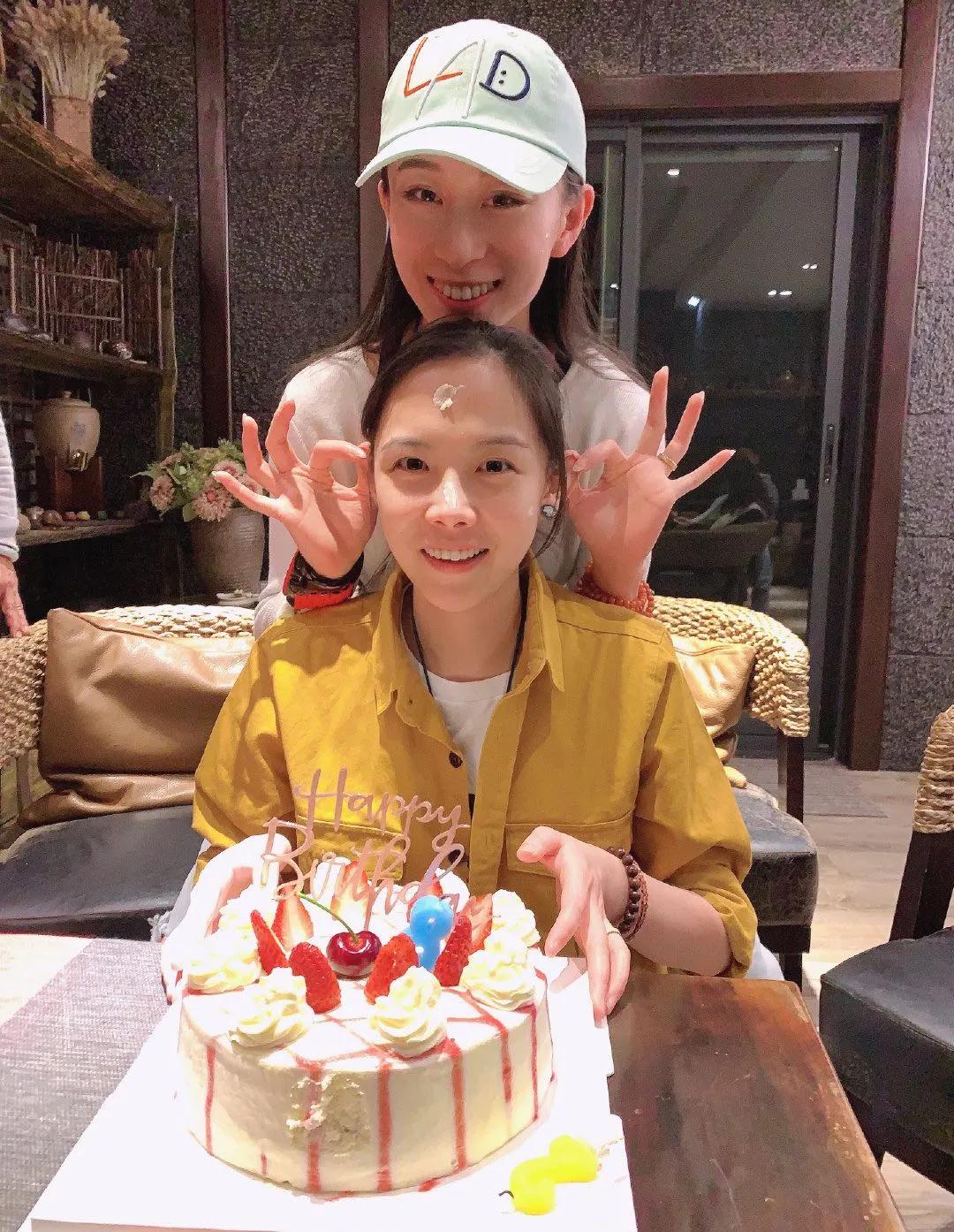 杨丽萍舞蹈团队曾与cysc剑桥优才夏令营有过合作,作为剑桥优才的合伙