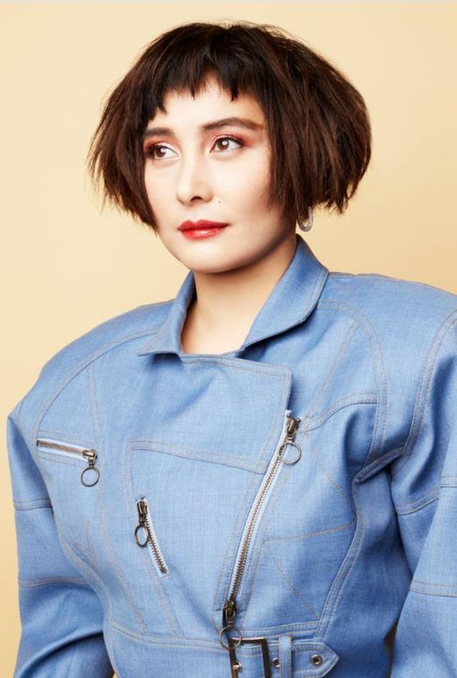 何超仪从小受赌王影响勇于尝试,曾获父亲拨款一个亿发展事业