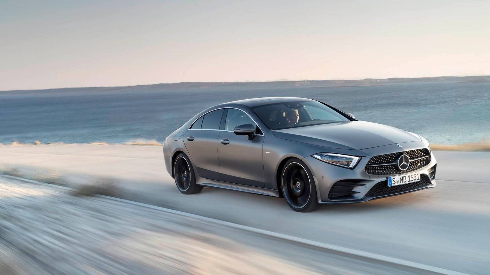 配置小升级海外版新款奔驰cls官图发布