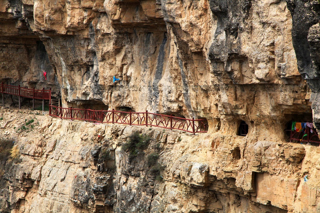 风景秀丽,交通便利,我国北方少有的古栈道,宁武古栈道修建之谜