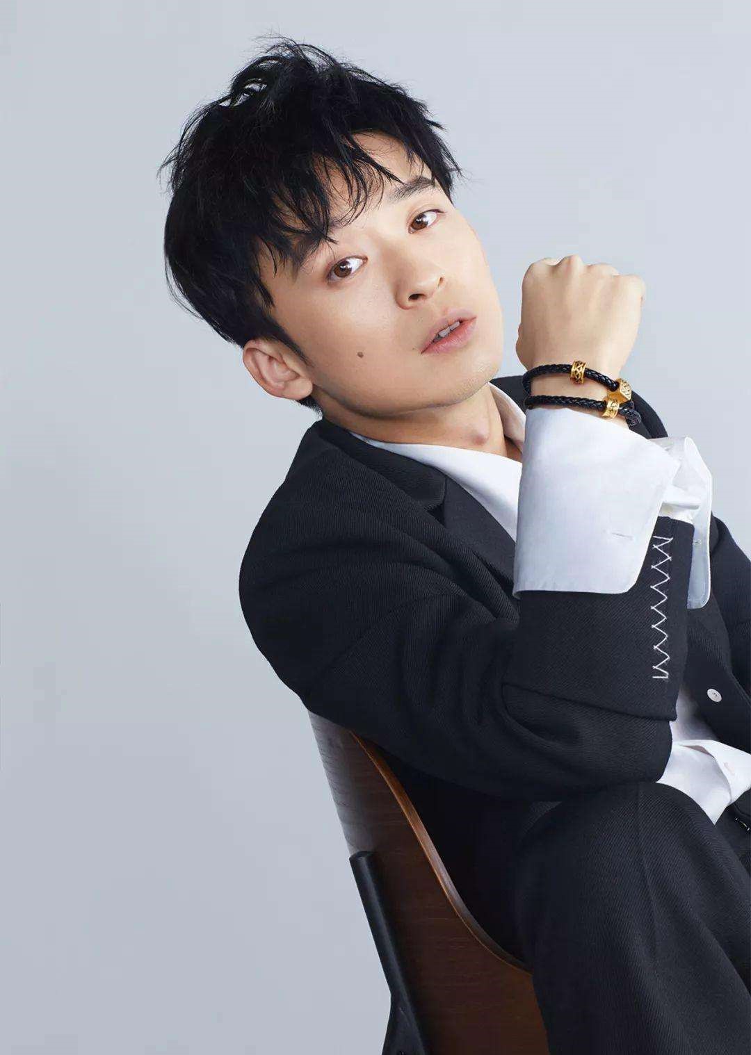 已婚男人满满的求生欲这两位男星零点准时给老婆庆生堪称典范