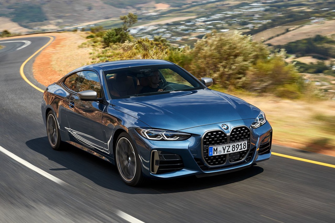 全新宝马4系发布,前脸巨型"双肾"你爱吗?