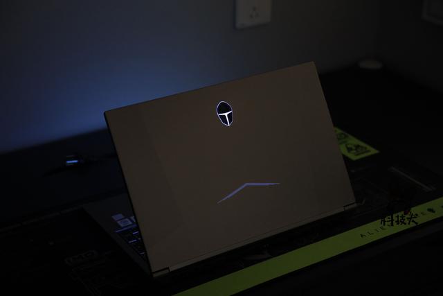 雷神911m野王轻薄游戏本评测十代i71650ti六千价位段无对手