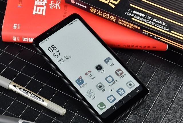 突破黑白局限 揭秘海信彩墨屏阅读手机a5c