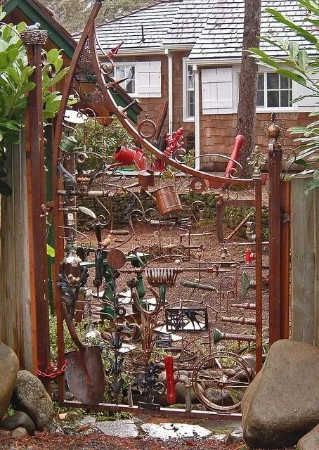 一道小铁门,也能玩出大花样,有几个堪称艺术品!