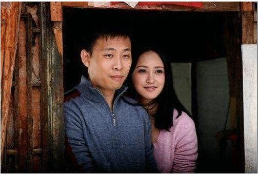 老婆"曝光",原来是大家熟悉的央视主播|张译|妻子|士兵突击_新浪新闻