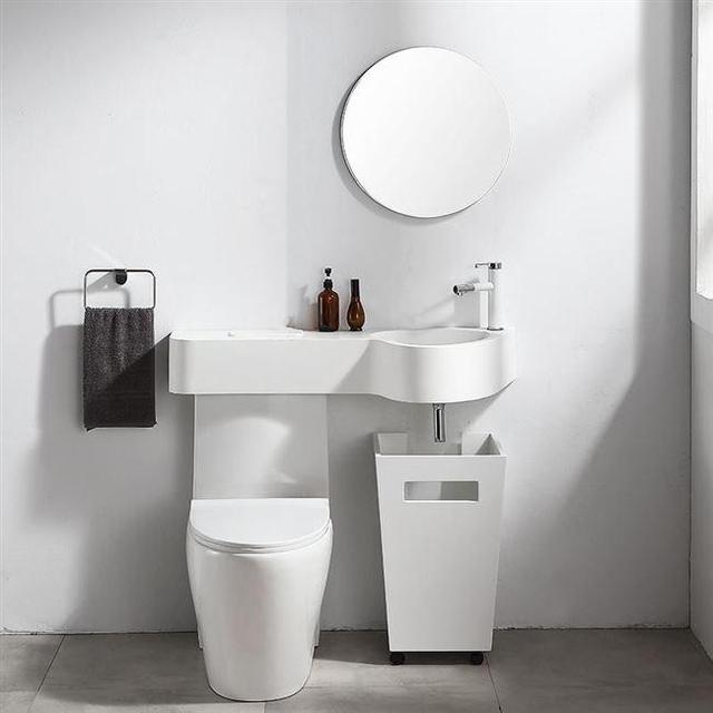 马桶连着洗手池在日本很流行,水费省一半,实用又方便,真聪明