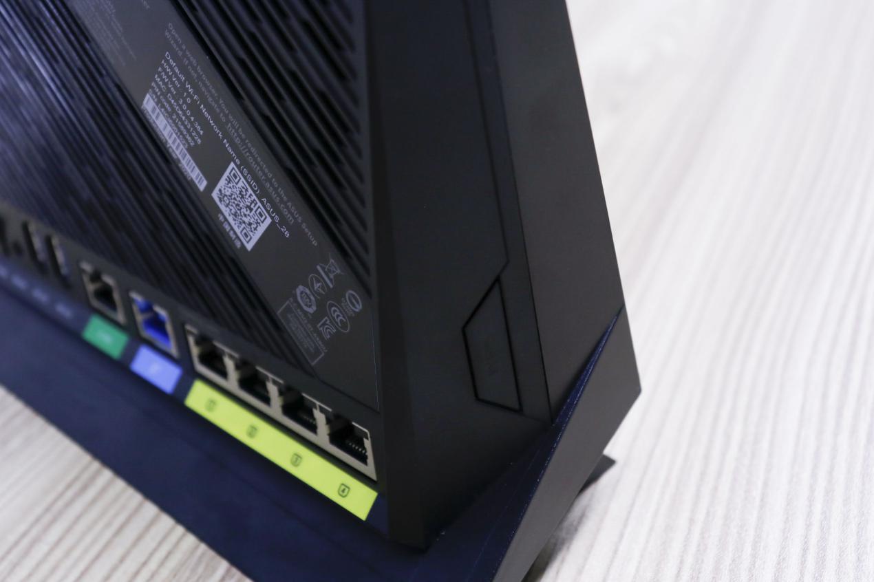 跑满千兆带宽无压力华硕rtax86u评测