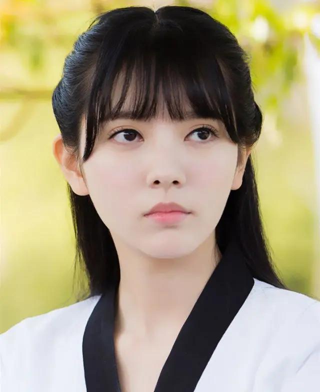 有种整容叫旋风少女曲光雅她掀刘海的那刻谁不心动