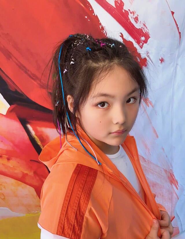 李嫣近照惹千万人瞩目:无论你怎么骂,她都有你羡慕不来的人生