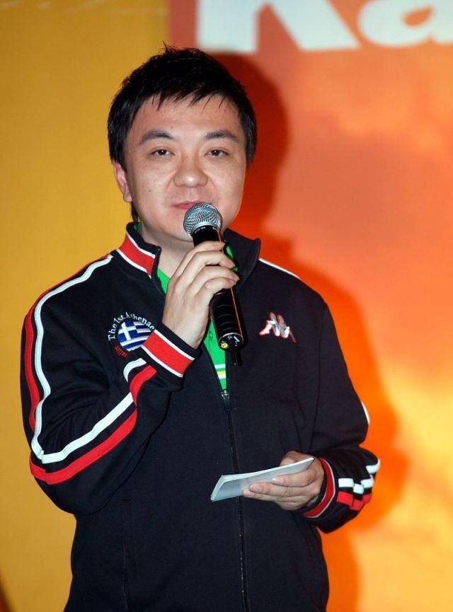 著名足球解说员董路都开始卖货了