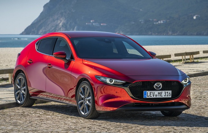 新马自达3曝光，搭涡轮增压引擎+四驱，车迷们有福了