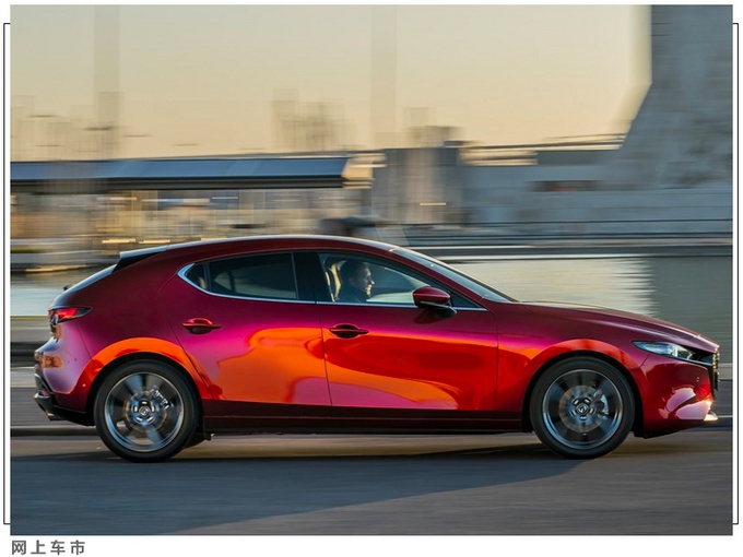 新马自达3曝光，搭涡轮增压引擎+四驱，车迷们有福了