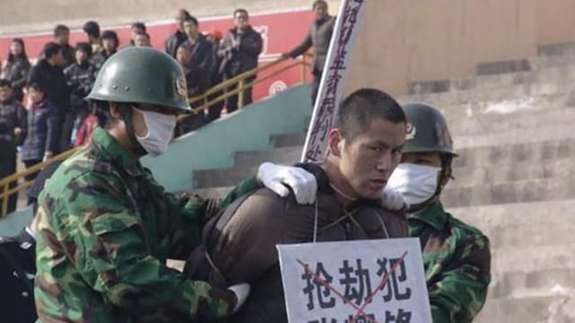 在里面的待遇肯定是说不上好,特别是这些要执行死刑的人,他们在监狱