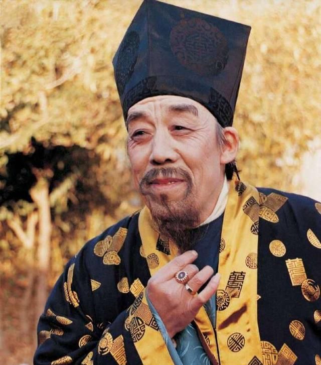 红楼梦:李颉从87版的贾赦到新版的焦大,主子奴才都体验了一把