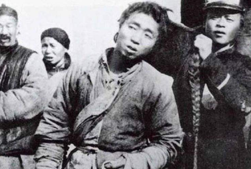 清朝男子的辫子有多脏?英国人:方圆10米都散发着恶臭