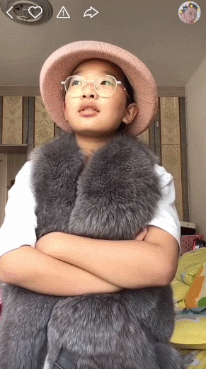 这个来自黑龙江鹤岗的小男孩 不就是拍了点 模仿老师们的视频么 为啥