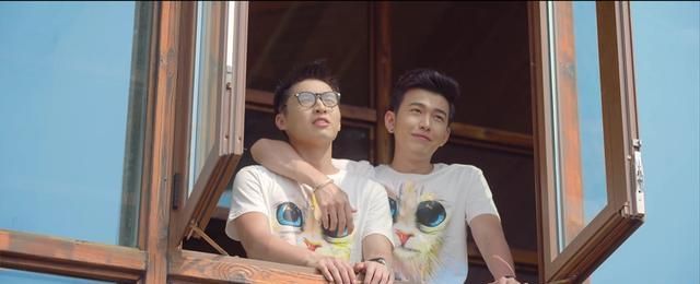 霸总安子晏对傻白甜麦丁类似爱情是多少人的入坑之作