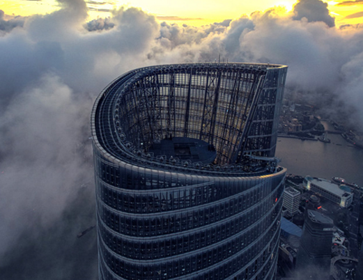 上海中心大厦晃动幅度达14米仍然屹立不倒这是什么原理