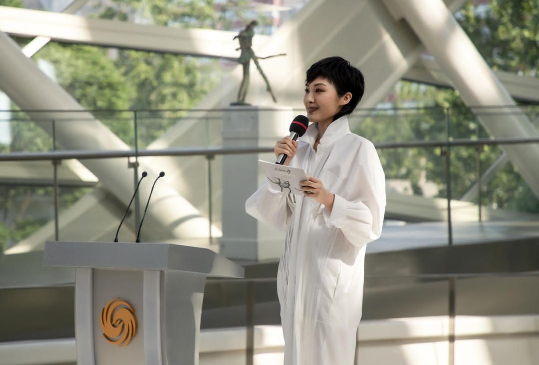 凤凰卫视|刘长乐|章华_新浪新闻