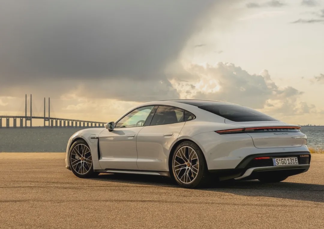 世界年度车公布：“韩版汉兰达”夺魁，不是买不到，就是买不起