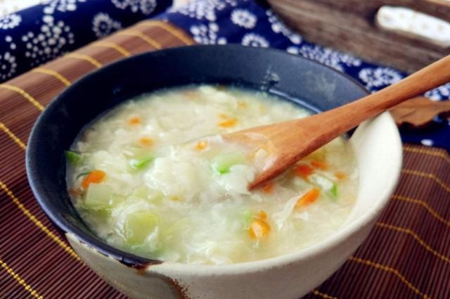 家有赖床的小学生，妈妈这样做早餐，不用叫，孩子自己奔向餐桌休闲区蓝鸢梦想 - Www.slyday.coM