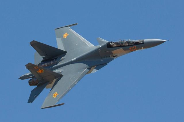 苏30战机即将进入伊朗,目标对准美军航母,先进性能令对手胆寒