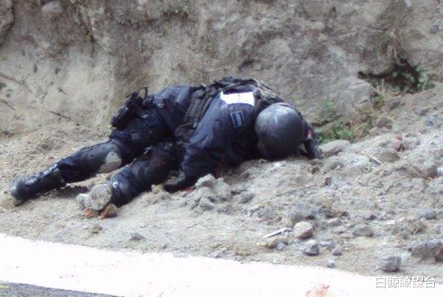 7名男警遭碎尸,3名女警被侵犯,凶手逍遥法外