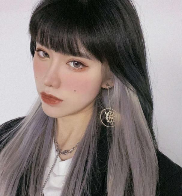 今年很火的"挂耳染发"来了!个性又时髦,瞬间变身潮流达人