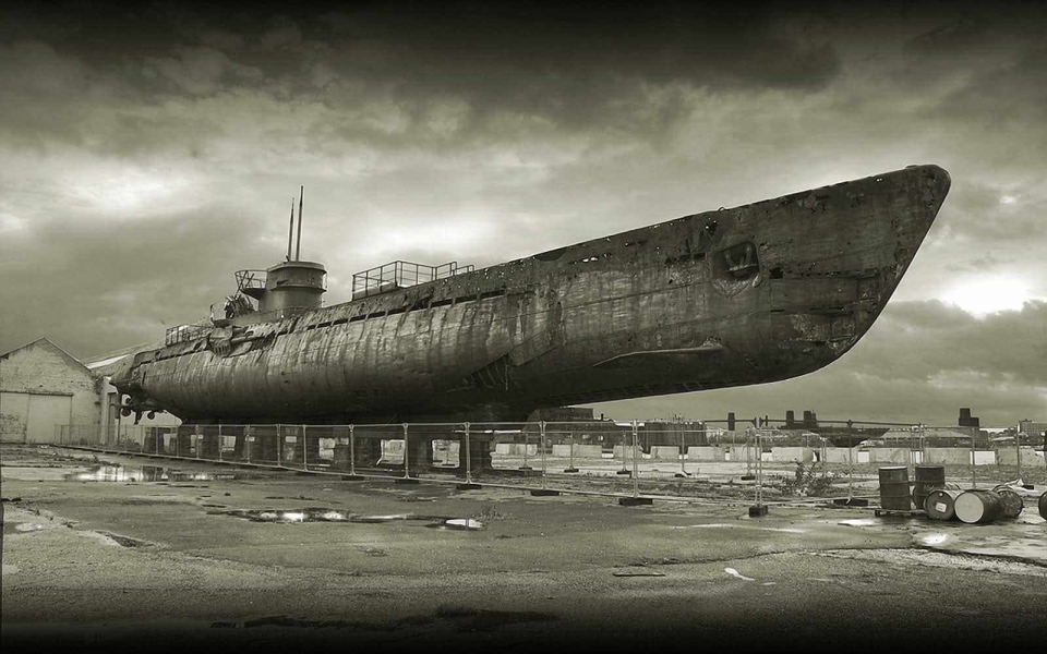 达芬奇号潜艇图片