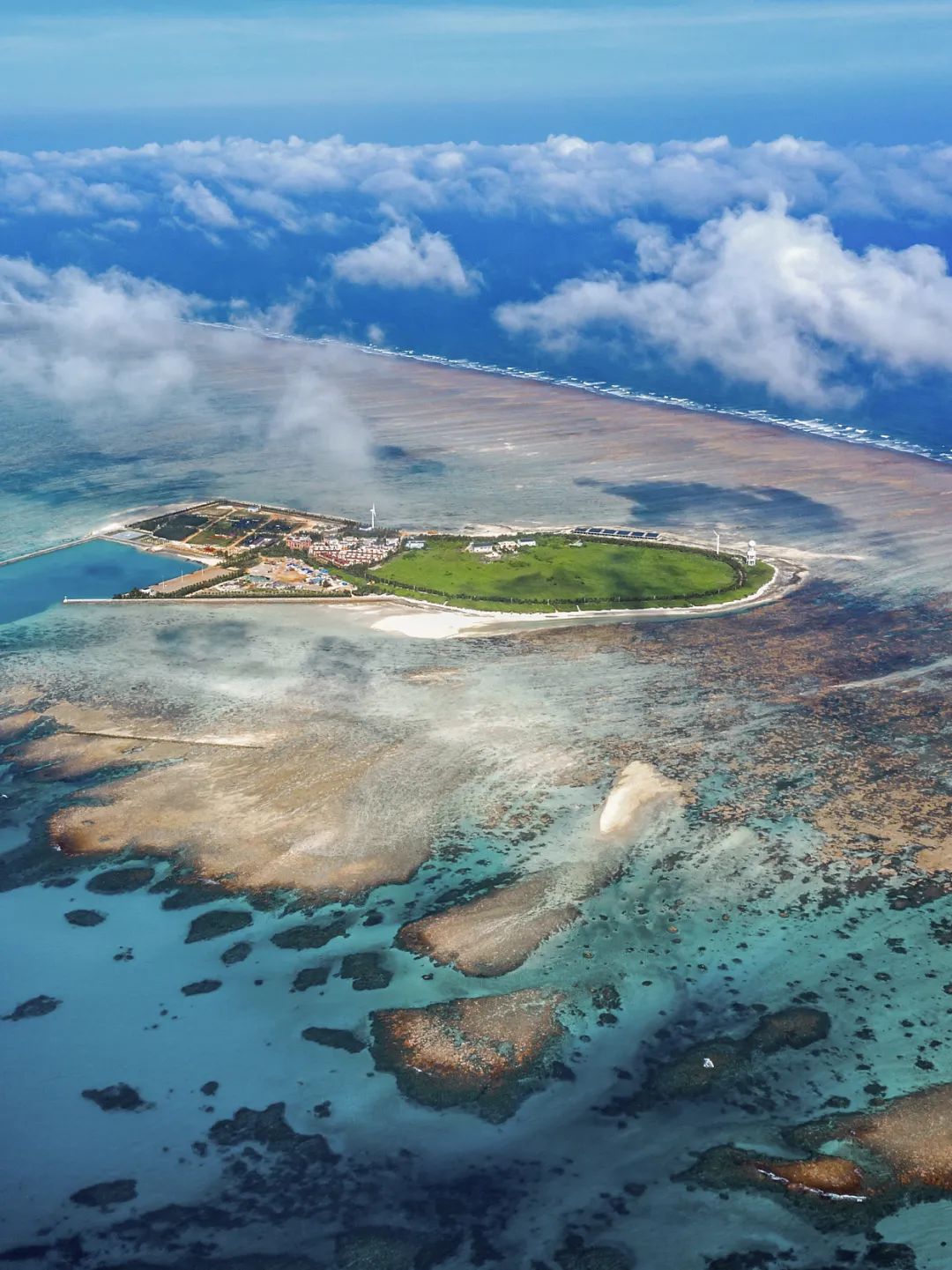 海南海花岛填海造地项目 - 经典工程 - 工程装备 - 中国疏浚协会