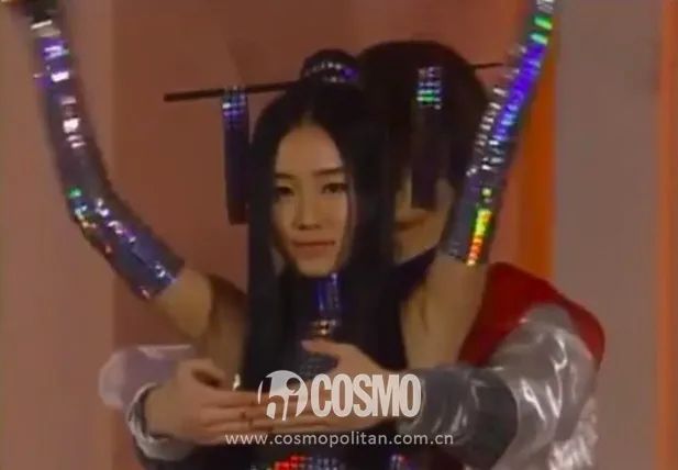 omg |  《釜山行2》的女主可是用小拇指挑逗了整个亚洲的女人